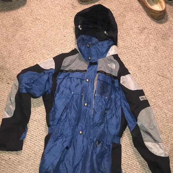 The North Face full body ski suit - Picture 3 of 3